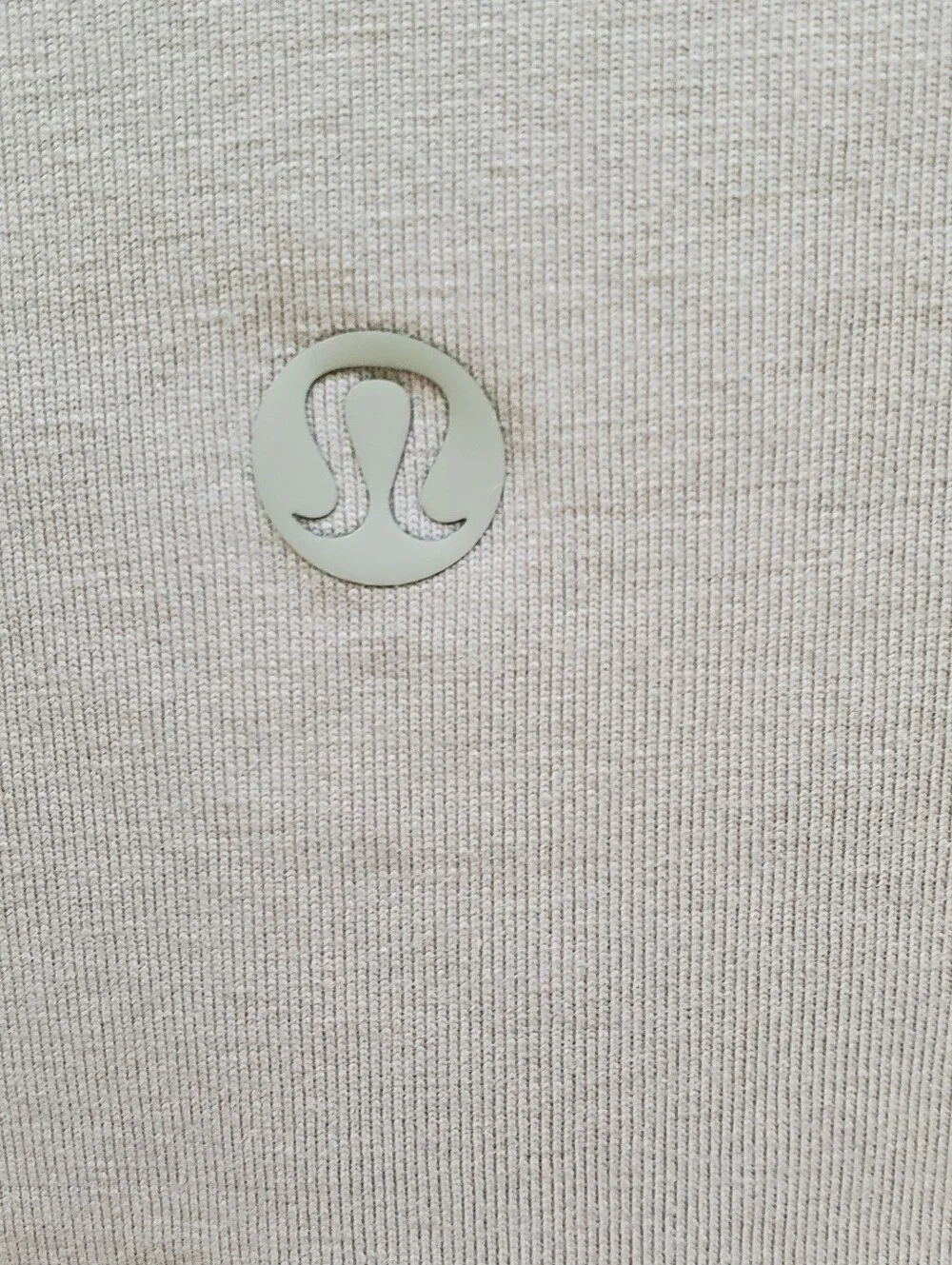Lululemon Love V-Neck T-Shirt Size 10